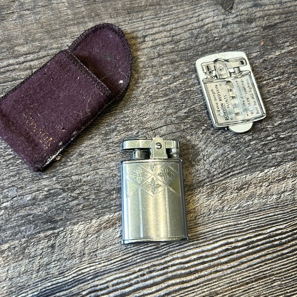 Vintage Ronson Lighter - Picture 1 of 12